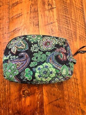 Vera Bradley Quilted Cosmetic Bag Green Blue Paisley Zip Pouch